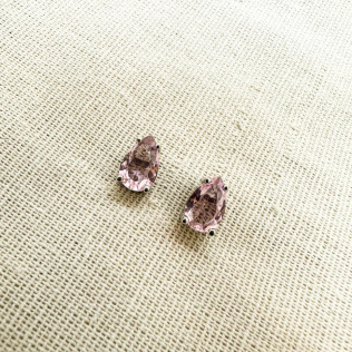 Brinco gota quartzo rosa