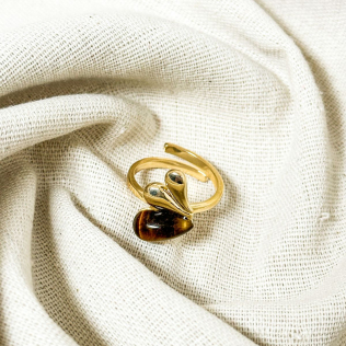 Anel coração com olho de Tigre